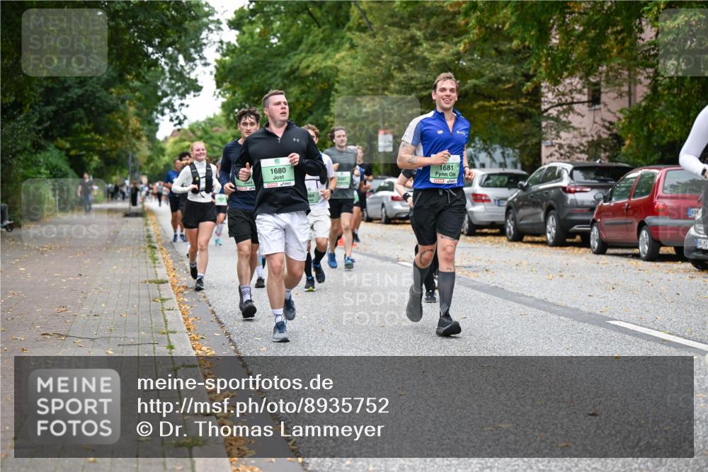 21.09.2025 - PSD Bank Halbmarathon Dr. Thomas Lammeyer http://msf.ph/oto/8935752 21.09.2025 10:59:33 Laufen 1680, 1681 meine-sportfotos.de