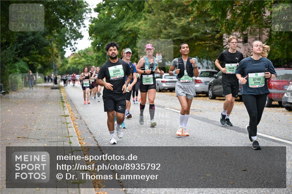 21.09.2025 - PSD Bank Halbmarathon Dr. Thomas Lammeyer http://msf.ph/oto/8935792 21.09.2025 10:59:39 Laufen 2206, 3421, 365, 3660, 3745 meine-sportfotos.de