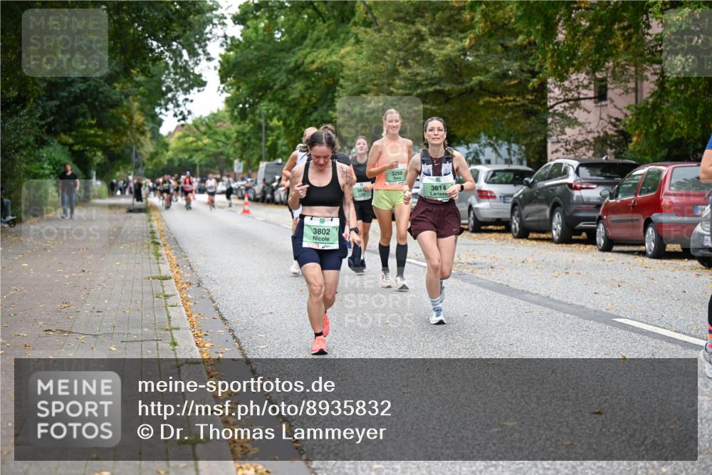 21.09.2025 - PSD Bank Halbmarathon Dr. Thomas Lammeyer http://msf.ph/oto/8935832 21.09.2025 10:59:45 Laufen 3802, 3250, 3614, 381 meine-sportfotos.de