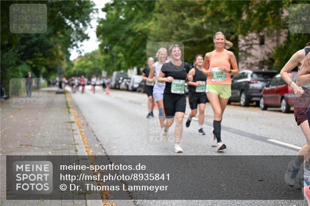 21.09.2025 - PSD Bank Halbmarathon Dr. Thomas Lammeyer http://msf.ph/oto/8935841 21.09.2025 10:59:47 Laufen 3370, 3250 meine-sportfotos.de