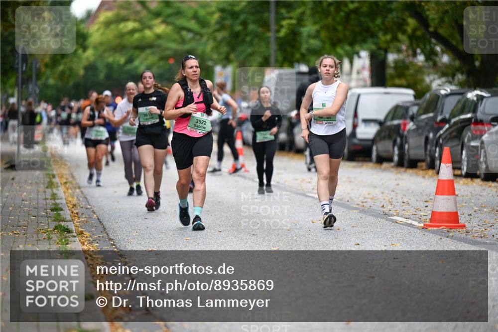 21.09.2025 - PSD Bank Halbmarathon Dr. Thomas Lammeyer http://msf.ph/oto/8935869 21.09.2025 11:00:00 Laufen 3615, 3522 meine-sportfotos.de
