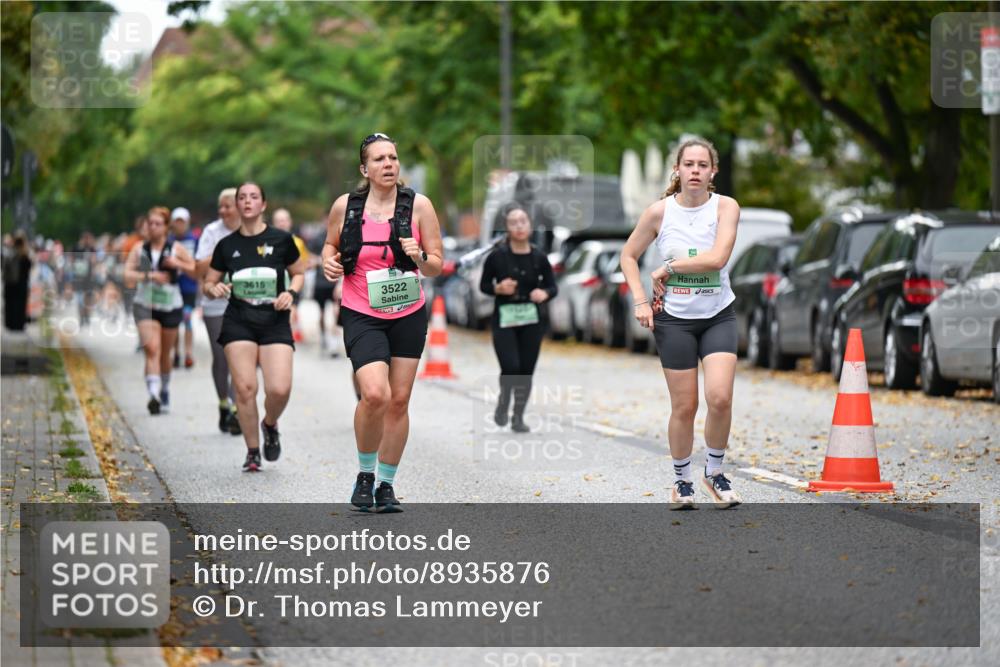 21.09.2025 - PSD Bank Halbmarathon Dr. Thomas Lammeyer http://msf.ph/oto/8935876 21.09.2025 11:00:01 Laufen 3615, 3522, 7 meine-sportfotos.de
