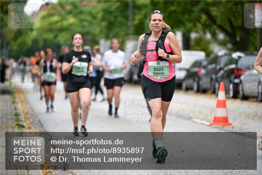 21.09.2025 - PSD Bank Halbmarathon Dr. Thomas Lammeyer http://msf.ph/oto/8935897 21.09.2025 11:00:04 Laufen 60, 3522 meine-sportfotos.de