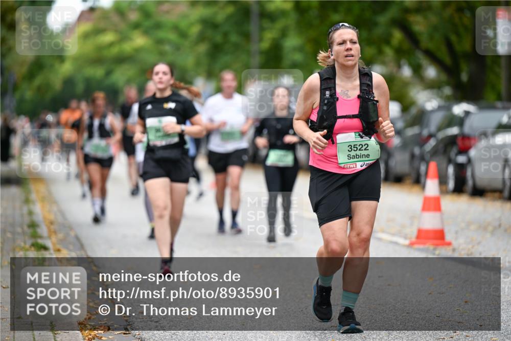 21.09.2025 - PSD Bank Halbmarathon Dr. Thomas Lammeyer http://msf.ph/oto/8935901 21.09.2025 11:00:05 Laufen 3522 meine-sportfotos.de