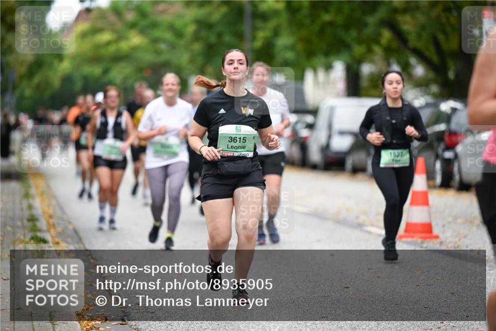 21.09.2025 - PSD Bank Halbmarathon Dr. Thomas Lammeyer http://msf.ph/oto/8935905 21.09.2025 11:00:07 Laufen 3615, 1527 meine-sportfotos.de