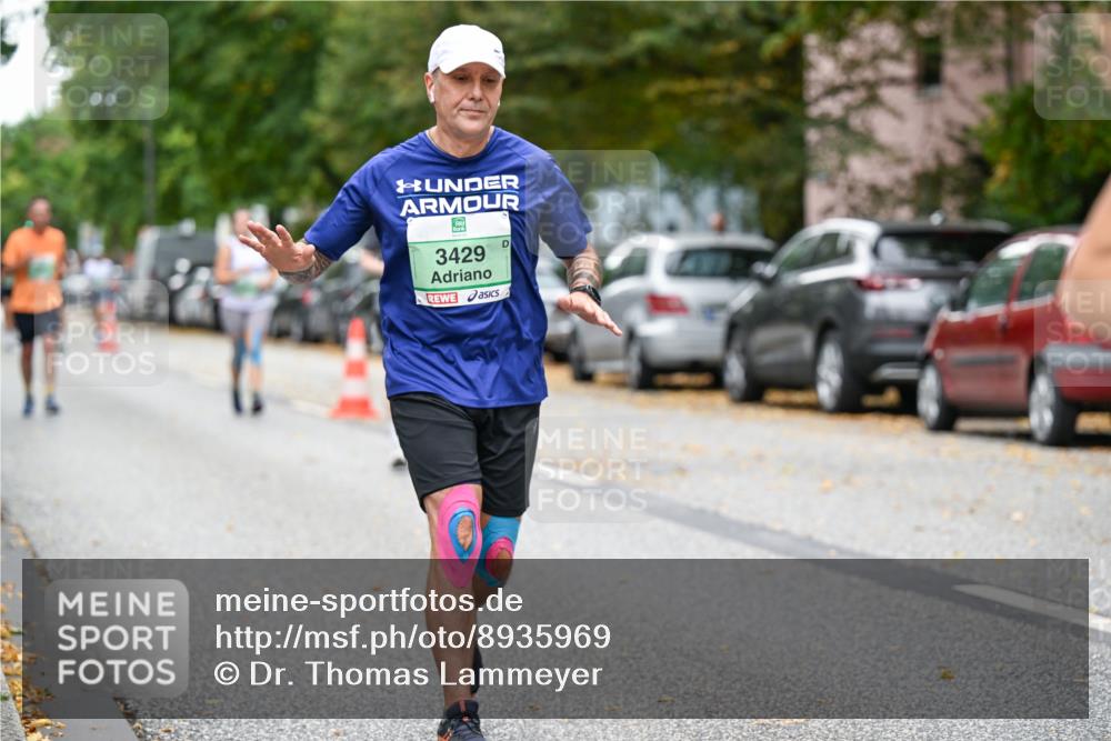 21.09.2025 - PSD Bank Halbmarathon Dr. Thomas Lammeyer http://msf.ph/oto/8935969 21.09.2025 11:00:23 Laufen 3429 meine-sportfotos.de