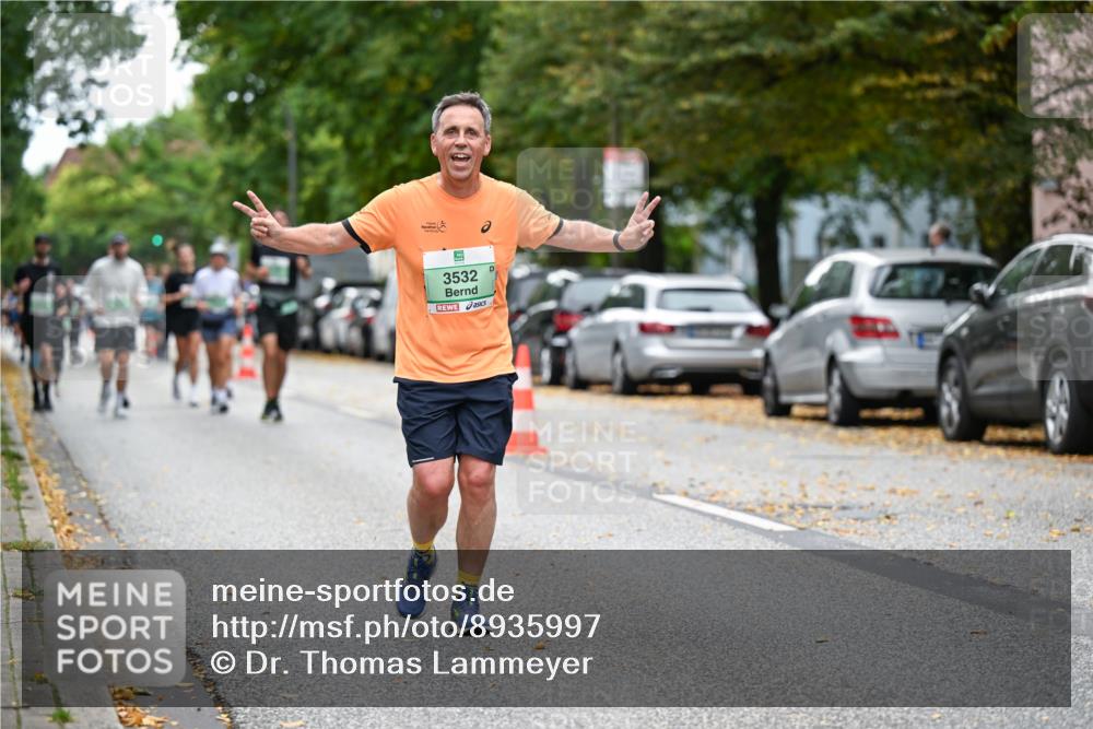 21.09.2025 - PSD Bank Halbmarathon Dr. Thomas Lammeyer http://msf.ph/oto/8935997 21.09.2025 11:00:30 Laufen 3532 meine-sportfotos.de
