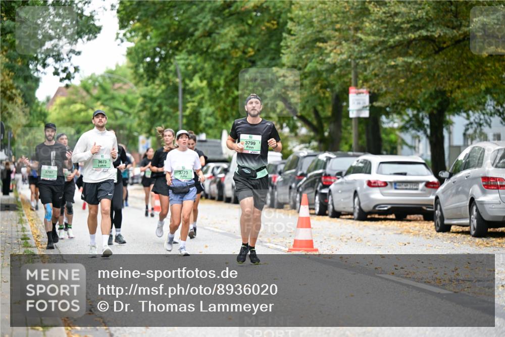21.09.2025 - PSD Bank Halbmarathon Dr. Thomas Lammeyer http://msf.ph/oto/8936020 21.09.2025 11:00:35 Laufen 3797, 3673, 3723, 3799 meine-sportfotos.de
