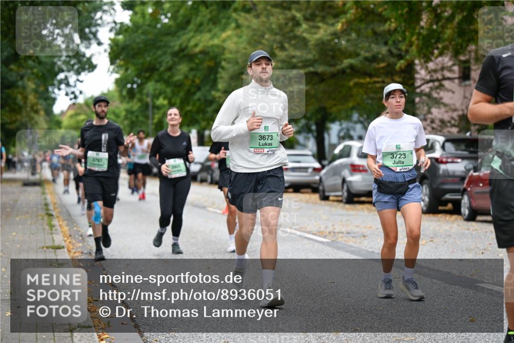 21.09.2025 - PSD Bank Halbmarathon Dr. Thomas Lammeyer http://msf.ph/oto/8936051 21.09.2025 11:00:41 Laufen 6, 3797, 3901, 3673, 3723 meine-sportfotos.de