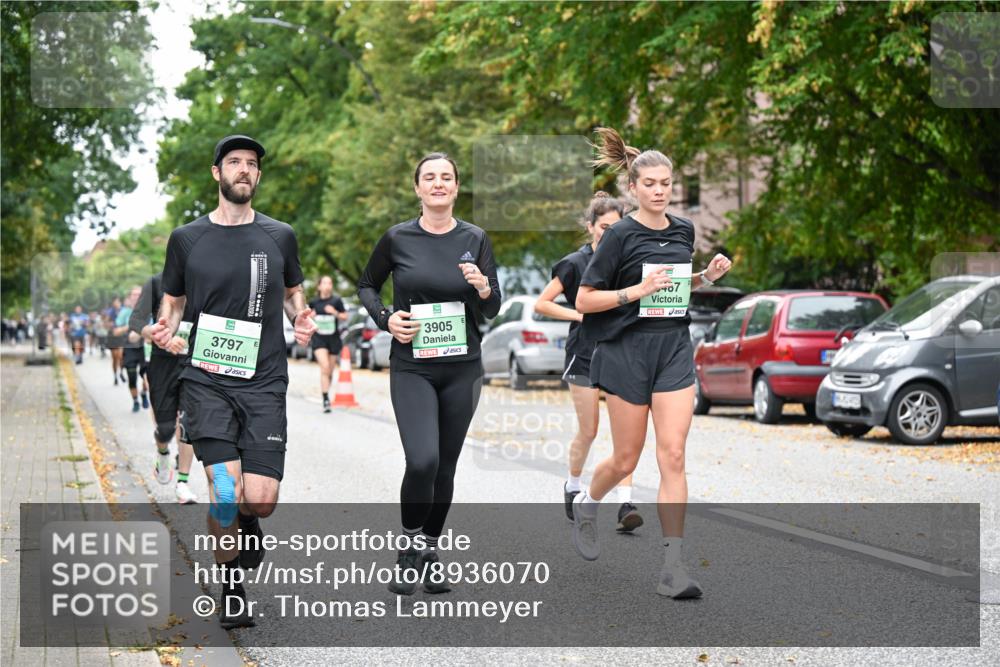 21.09.2025 - PSD Bank Halbmarathon Dr. Thomas Lammeyer http://msf.ph/oto/8936070 21.09.2025 11:00:44 Laufen 3797, 3905, 407 meine-sportfotos.de