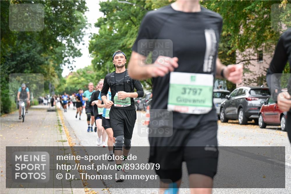 21.09.2025 - PSD Bank Halbmarathon Dr. Thomas Lammeyer http://msf.ph/oto/8936079 21.09.2025 11:00:46 Laufen 3797 meine-sportfotos.de