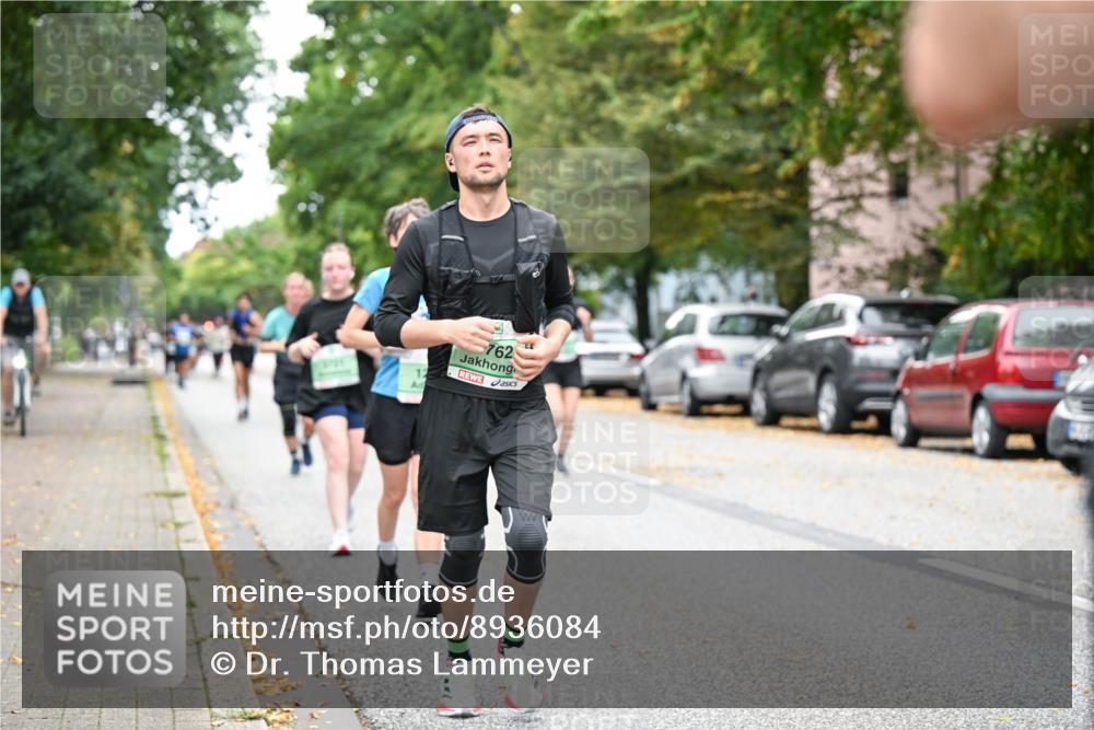 21.09.2025 - PSD Bank Halbmarathon Dr. Thomas Lammeyer http://msf.ph/oto/8936084 21.09.2025 11:00:47 Laufen 762 meine-sportfotos.de