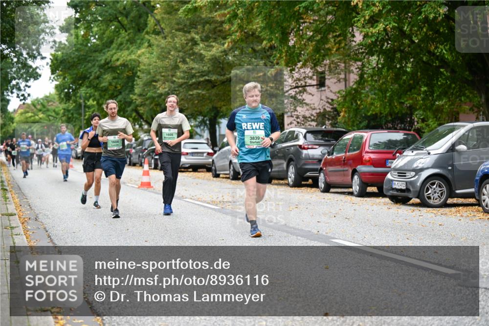 21.09.2025 - PSD Bank Halbmarathon Dr. Thomas Lammeyer http://msf.ph/oto/8936116 21.09.2025 11:00:53 Laufen 1604, 1605, 3839, 4915 meine-sportfotos.de
