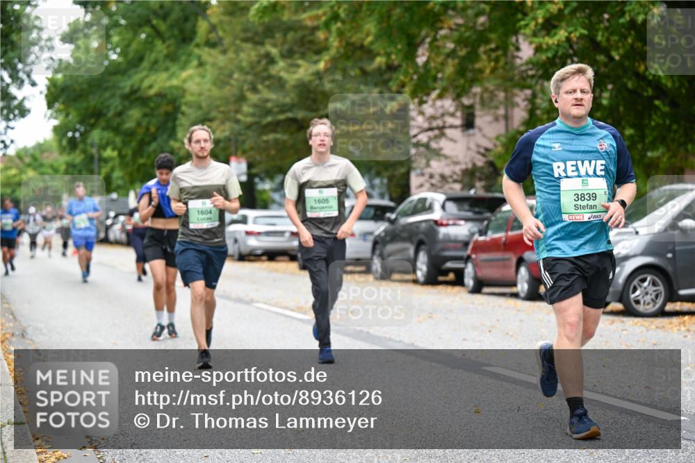 21.09.2025 - PSD Bank Halbmarathon Dr. Thomas Lammeyer http://msf.ph/oto/8936126 21.09.2025 11:00:55 Laufen 1604, 1605, 3839 meine-sportfotos.de