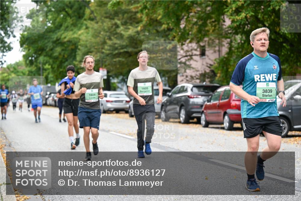 21.09.2025 - PSD Bank Halbmarathon Dr. Thomas Lammeyer http://msf.ph/oto/8936127 21.09.2025 11:00:55 Laufen 1604, 1605, 3839 meine-sportfotos.de