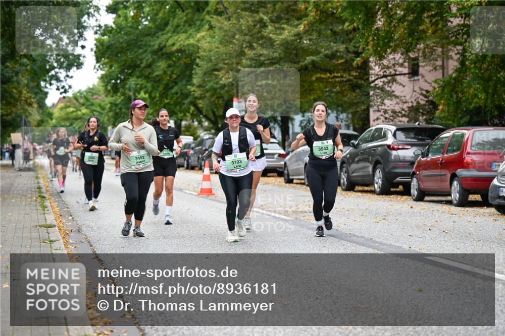 21.09.2025 - PSD Bank Halbmarathon Dr. Thomas Lammeyer http://msf.ph/oto/8936181 21.09.2025 11:01:10 Laufen 3452, 51, 3543, 3703 meine-sportfotos.de