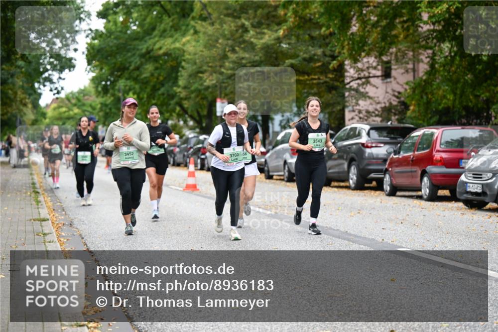 21.09.2025 - PSD Bank Halbmarathon Dr. Thomas Lammeyer http://msf.ph/oto/8936183 21.09.2025 11:01:11 Laufen 3452, 3703, 56, 3543, 4915 meine-sportfotos.de