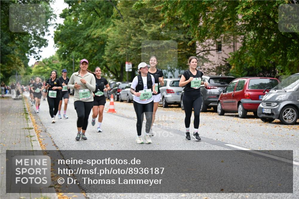 21.09.2025 - PSD Bank Halbmarathon Dr. Thomas Lammeyer http://msf.ph/oto/8936187 21.09.2025 11:01:11 Laufen 3564, 3452, 3703, 3543, 49151 meine-sportfotos.de