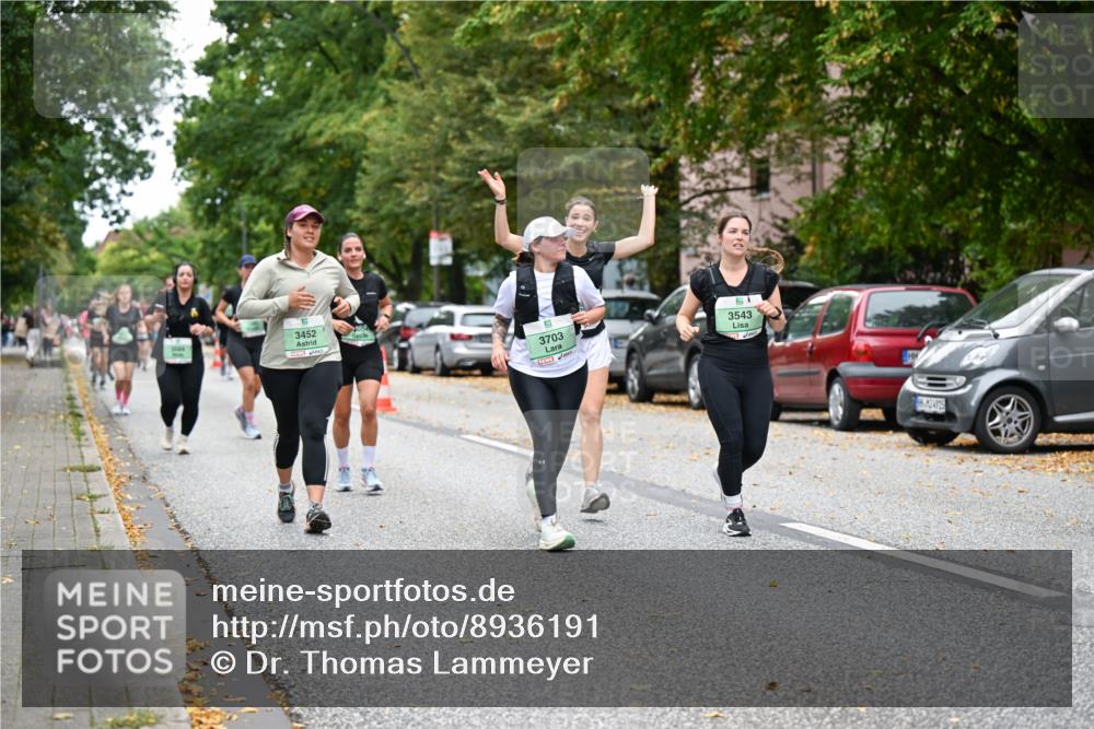 21.09.2025 - PSD Bank Halbmarathon Dr. Thomas Lammeyer http://msf.ph/oto/8936191 21.09.2025 11:01:12 Laufen 3452, 3703, 3543, 4925 meine-sportfotos.de