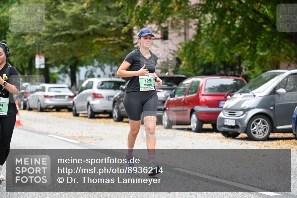 21.09.2025 - PSD Bank Halbmarathon Dr. Thomas Lammeyer http://msf.ph/oto/8936214 21.09.2025 11:01:16 Laufen 34, 1280 meine-sportfotos.de