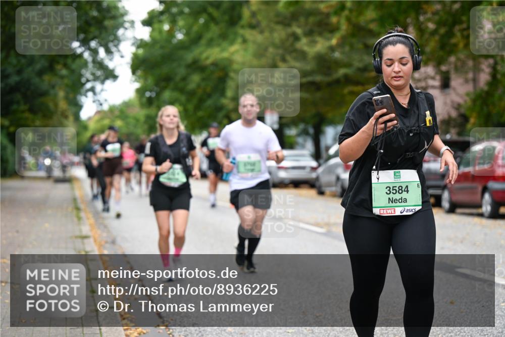 21.09.2025 - PSD Bank Halbmarathon Dr. Thomas Lammeyer http://msf.ph/oto/8936225 21.09.2025 11:01:19 Laufen 3584 meine-sportfotos.de