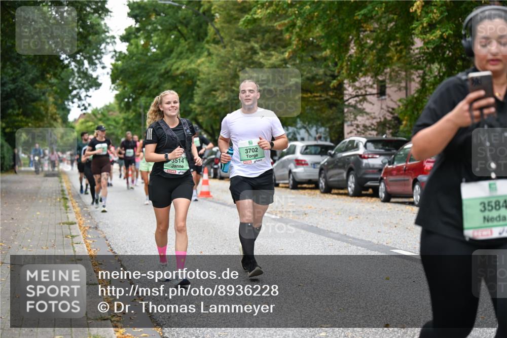 21.09.2025 - PSD Bank Halbmarathon Dr. Thomas Lammeyer http://msf.ph/oto/8936228 21.09.2025 11:01:20 Laufen 3514, 3702, 3584 meine-sportfotos.de