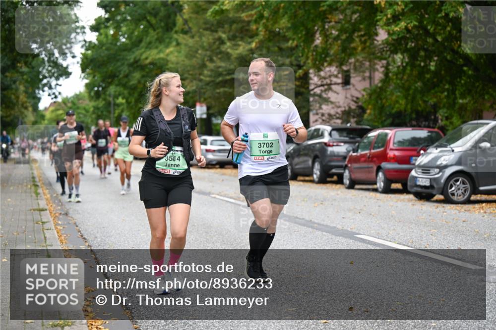 21.09.2025 - PSD Bank Halbmarathon Dr. Thomas Lammeyer http://msf.ph/oto/8936233 21.09.2025 11:01:20 Laufen 3514, 3702 meine-sportfotos.de