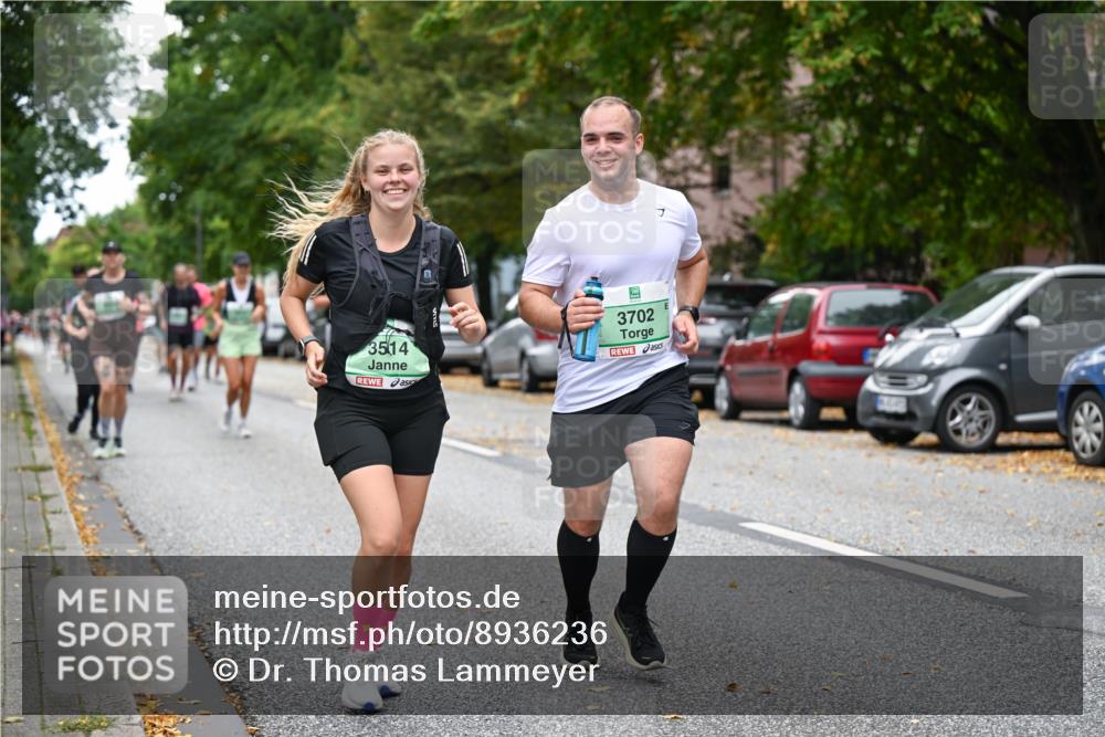 21.09.2025 - PSD Bank Halbmarathon Dr. Thomas Lammeyer http://msf.ph/oto/8936236 21.09.2025 11:01:21 Laufen 3514, 3702 meine-sportfotos.de
