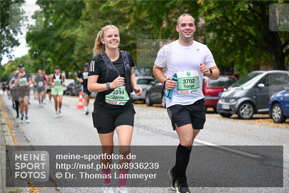 21.09.2025 - PSD Bank Halbmarathon Dr. Thomas Lammeyer http://msf.ph/oto/8936239 21.09.2025 11:01:21 Laufen 3514, 3702 meine-sportfotos.de