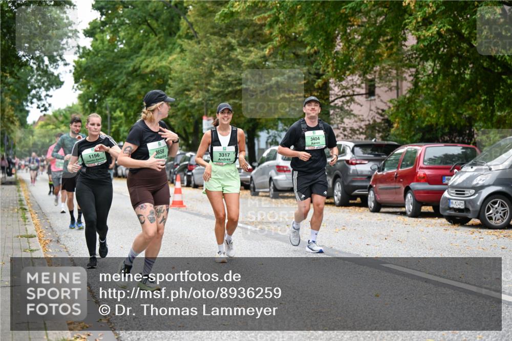 21.09.2025 - PSD Bank Halbmarathon Dr. Thomas Lammeyer http://msf.ph/oto/8936259 21.09.2025 11:01:25 Laufen 1156, 9, 3658, 3317, 3404, 4915 meine-sportfotos.de