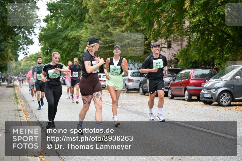 21.09.2025 - PSD Bank Halbmarathon Dr. Thomas Lammeyer http://msf.ph/oto/8936263 21.09.2025 11:01:25 Laufen 1156, 326, 3317, 3404, 4915 meine-sportfotos.de