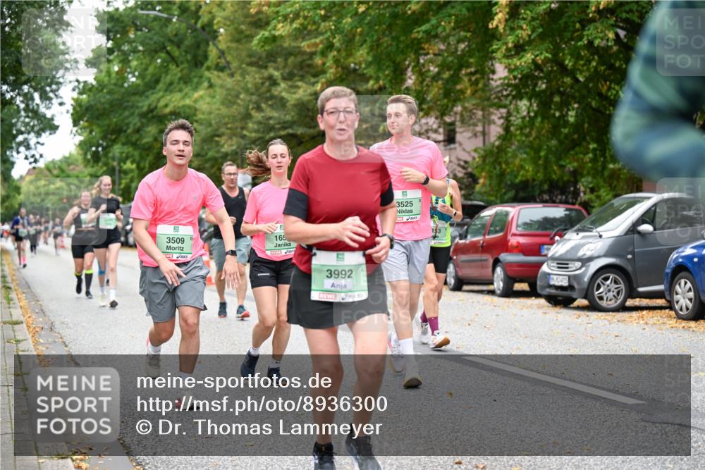 21.09.2025 - PSD Bank Halbmarathon Dr. Thomas Lammeyer http://msf.ph/oto/8936300 21.09.2025 11:01:32 Laufen 3509, 165, 3992, 3525, 153 meine-sportfotos.de