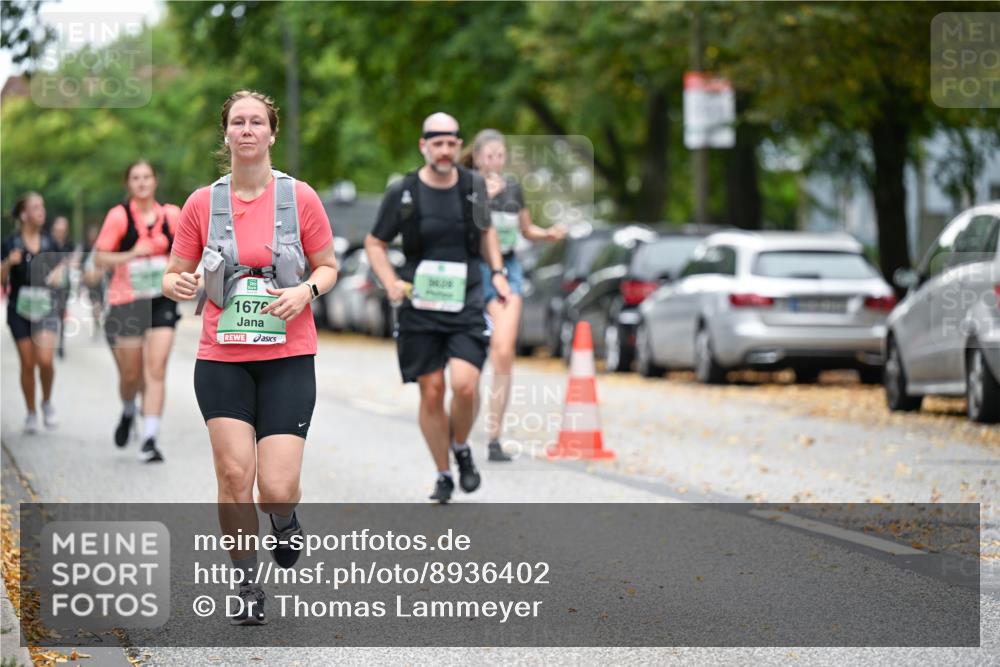 21.09.2025 - PSD Bank Halbmarathon Dr. Thomas Lammeyer http://msf.ph/oto/8936402 21.09.2025 11:02:00 Laufen 1672 meine-sportfotos.de