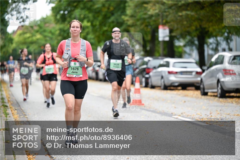 21.09.2025 - PSD Bank Halbmarathon Dr. Thomas Lammeyer http://msf.ph/oto/8936406 21.09.2025 11:02:00 Laufen 1676, 1600, 3638 meine-sportfotos.de
