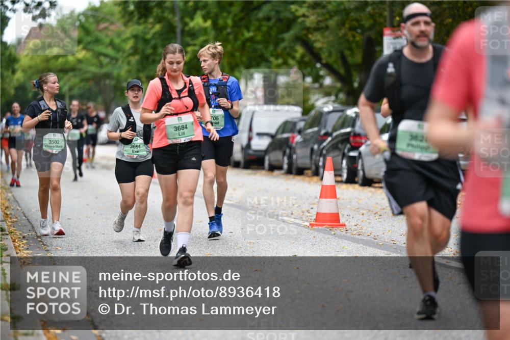 21.09.2025 - PSD Bank Halbmarathon Dr. Thomas Lammeyer http://msf.ph/oto/8936418 21.09.2025 11:02:03 Laufen 3502, 705, 3684, 3691, 3620 meine-sportfotos.de