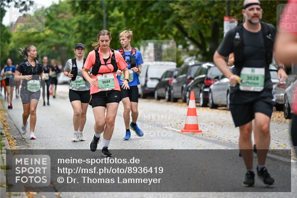 21.09.2025 - PSD Bank Halbmarathon Dr. Thomas Lammeyer http://msf.ph/oto/8936419 21.09.2025 11:02:03 Laufen 3502, 3691, 3684, 3628 meine-sportfotos.de