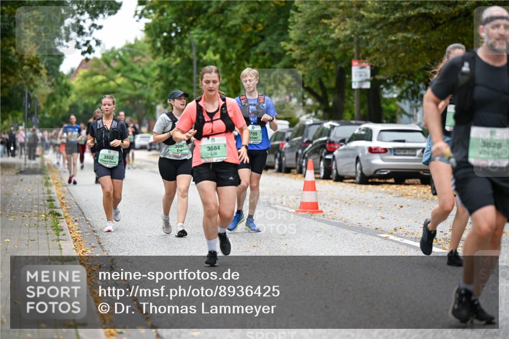 21.09.2025 - PSD Bank Halbmarathon Dr. Thomas Lammeyer http://msf.ph/oto/8936425 21.09.2025 11:02:04 Laufen 3502, 3691, 705, 3684, 3620 meine-sportfotos.de