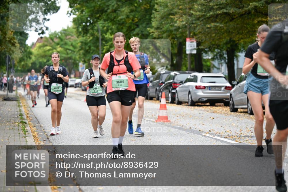21.09.2025 - PSD Bank Halbmarathon Dr. Thomas Lammeyer http://msf.ph/oto/8936429 21.09.2025 11:02:05 Laufen 3684, 3502, 3691 meine-sportfotos.de