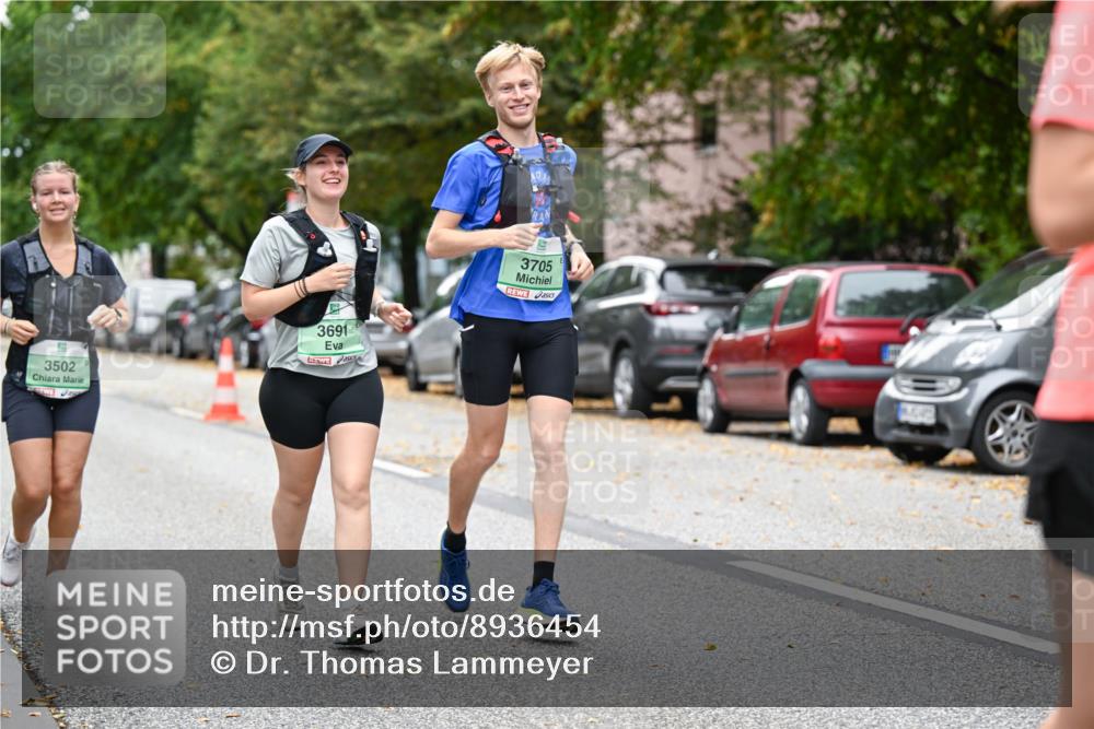 21.09.2025 - PSD Bank Halbmarathon Dr. Thomas Lammeyer http://msf.ph/oto/8936454 21.09.2025 11:02:09 Laufen 3502, 3691, 3705 meine-sportfotos.de
