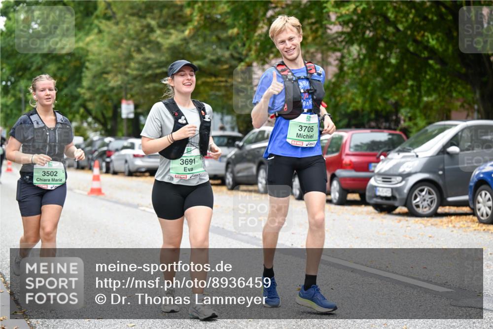21.09.2025 - PSD Bank Halbmarathon Dr. Thomas Lammeyer http://msf.ph/oto/8936459 21.09.2025 11:02:10 Laufen 3502, 3691, 3705 meine-sportfotos.de