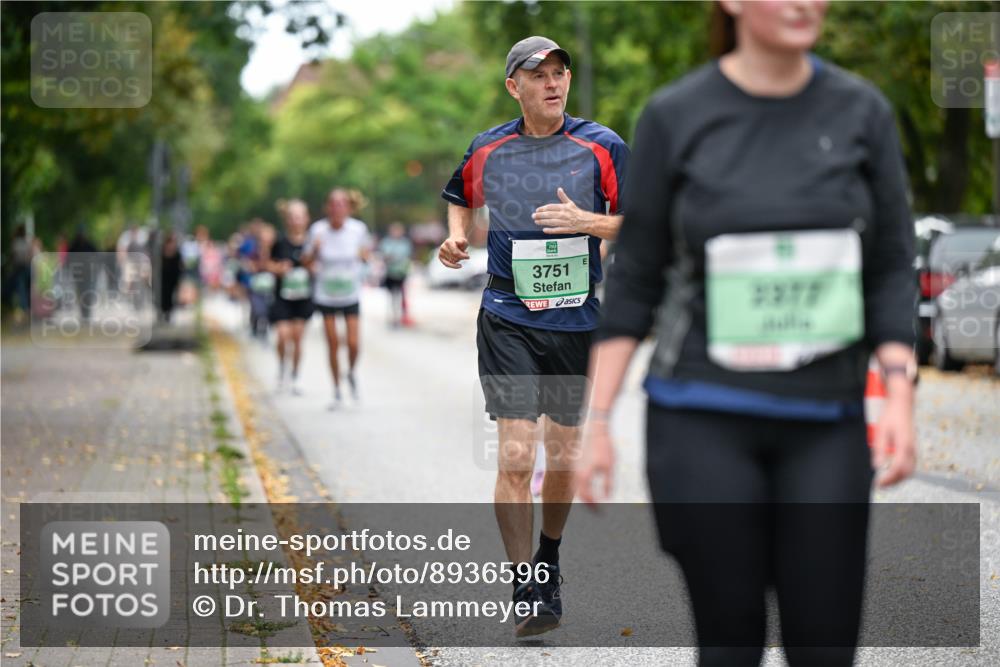 21.09.2025 - PSD Bank Halbmarathon Dr. Thomas Lammeyer http://msf.ph/oto/8936596 21.09.2025 11:02:49 Laufen 3751, 3378 meine-sportfotos.de
