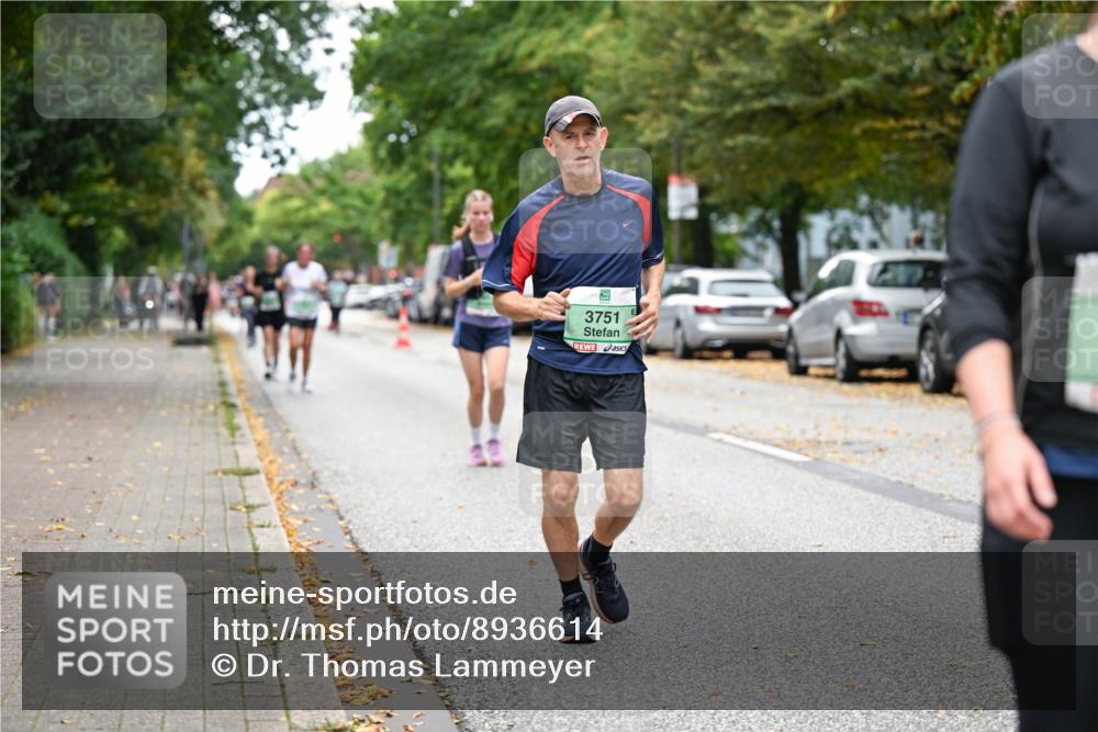 21.09.2025 - PSD Bank Halbmarathon Dr. Thomas Lammeyer http://msf.ph/oto/8936614 21.09.2025 11:02:51 Laufen 3751 meine-sportfotos.de
