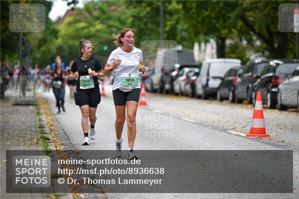 21.09.2025 - PSD Bank Halbmarathon Dr. Thomas Lammeyer http://msf.ph/oto/8936638 21.09.2025 11:02:56 Laufen 1744, 3816 meine-sportfotos.de