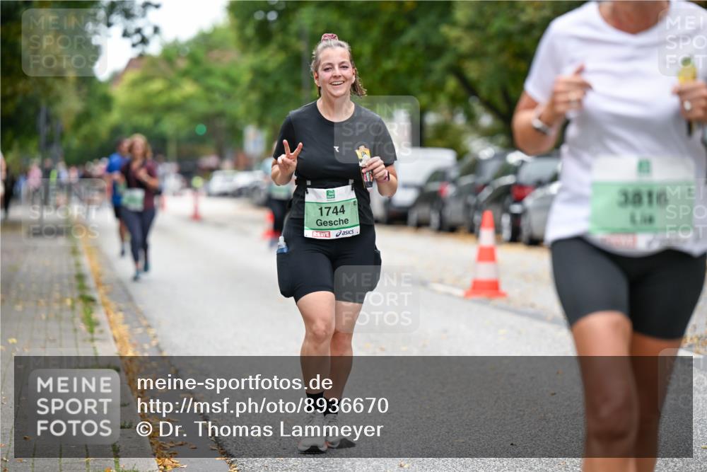 21.09.2025 - PSD Bank Halbmarathon Dr. Thomas Lammeyer http://msf.ph/oto/8936670 21.09.2025 11:03:01 Laufen 1744, 3816 meine-sportfotos.de