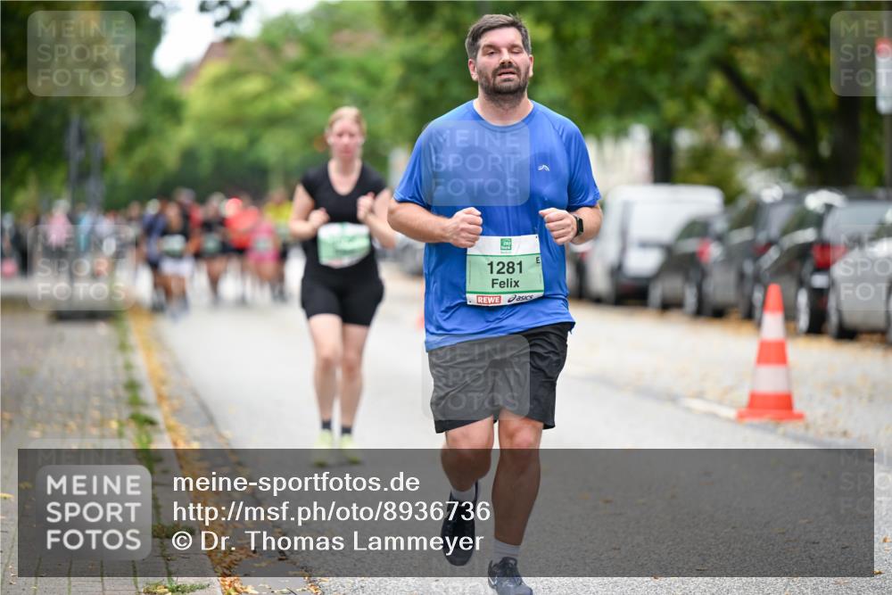 21.09.2025 - PSD Bank Halbmarathon Dr. Thomas Lammeyer http://msf.ph/oto/8936736 21.09.2025 11:03:15 Laufen 1281 meine-sportfotos.de