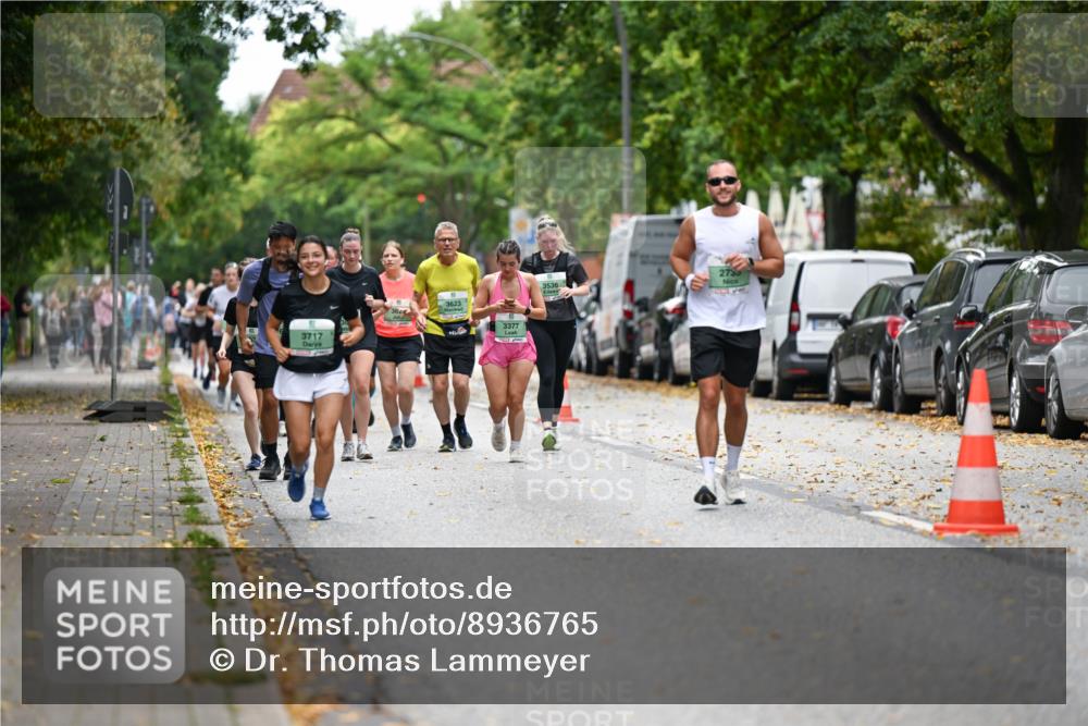 21.09.2025 - PSD Bank Halbmarathon Dr. Thomas Lammeyer http://msf.ph/oto/8936765 21.09.2025 11:03:27 Laufen 3717 meine-sportfotos.de