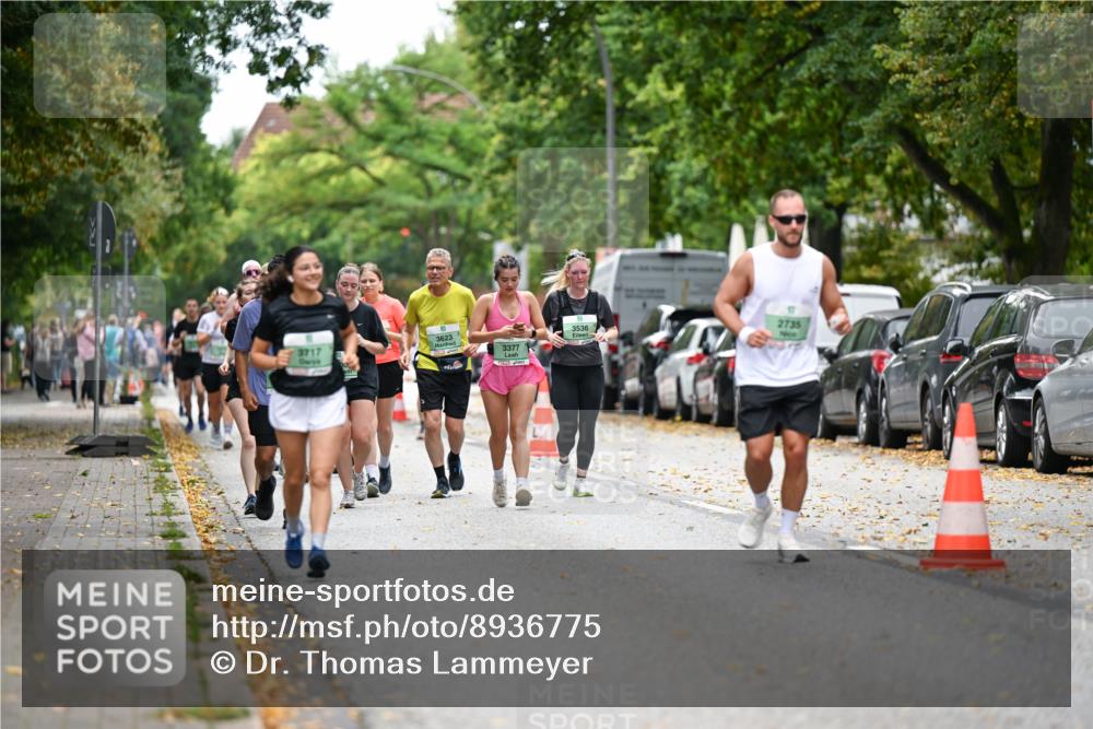 21.09.2025 - PSD Bank Halbmarathon Dr. Thomas Lammeyer http://msf.ph/oto/8936775 21.09.2025 11:03:28 Laufen 3717, 3623, 3377, 3536, 2735 meine-sportfotos.de