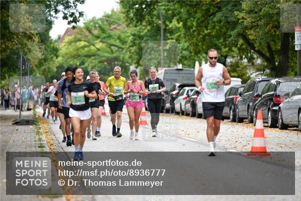 21.09.2025 - PSD Bank Halbmarathon Dr. Thomas Lammeyer http://msf.ph/oto/8936777 21.09.2025 11:03:29 Laufen 3623, 3717, 3377, 2735, 3536, 21, 0 meine-sportfotos.de