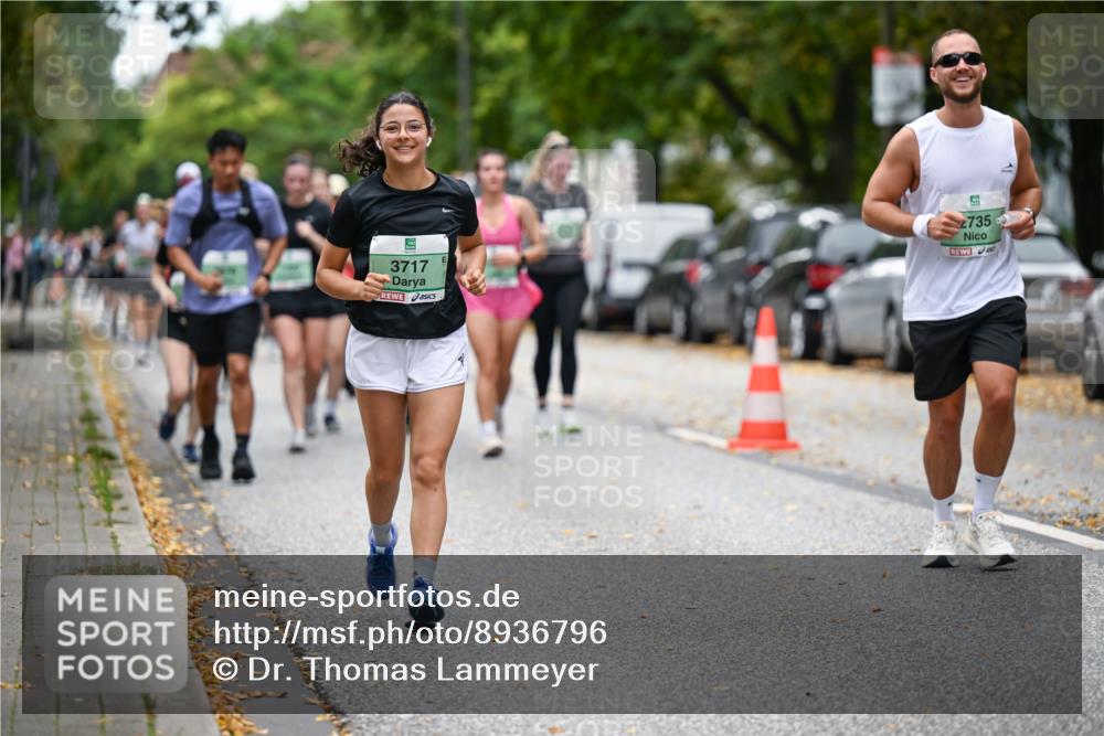 21.09.2025 - PSD Bank Halbmarathon Dr. Thomas Lammeyer http://msf.ph/oto/8936796 21.09.2025 11:03:33 Laufen 2735, 3717 meine-sportfotos.de