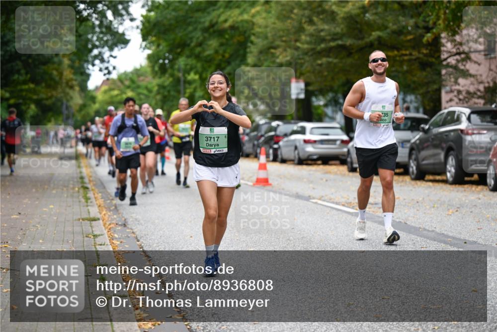 21.09.2025 - PSD Bank Halbmarathon Dr. Thomas Lammeyer http://msf.ph/oto/8936808 21.09.2025 11:03:35 Laufen 3717, 35 meine-sportfotos.de